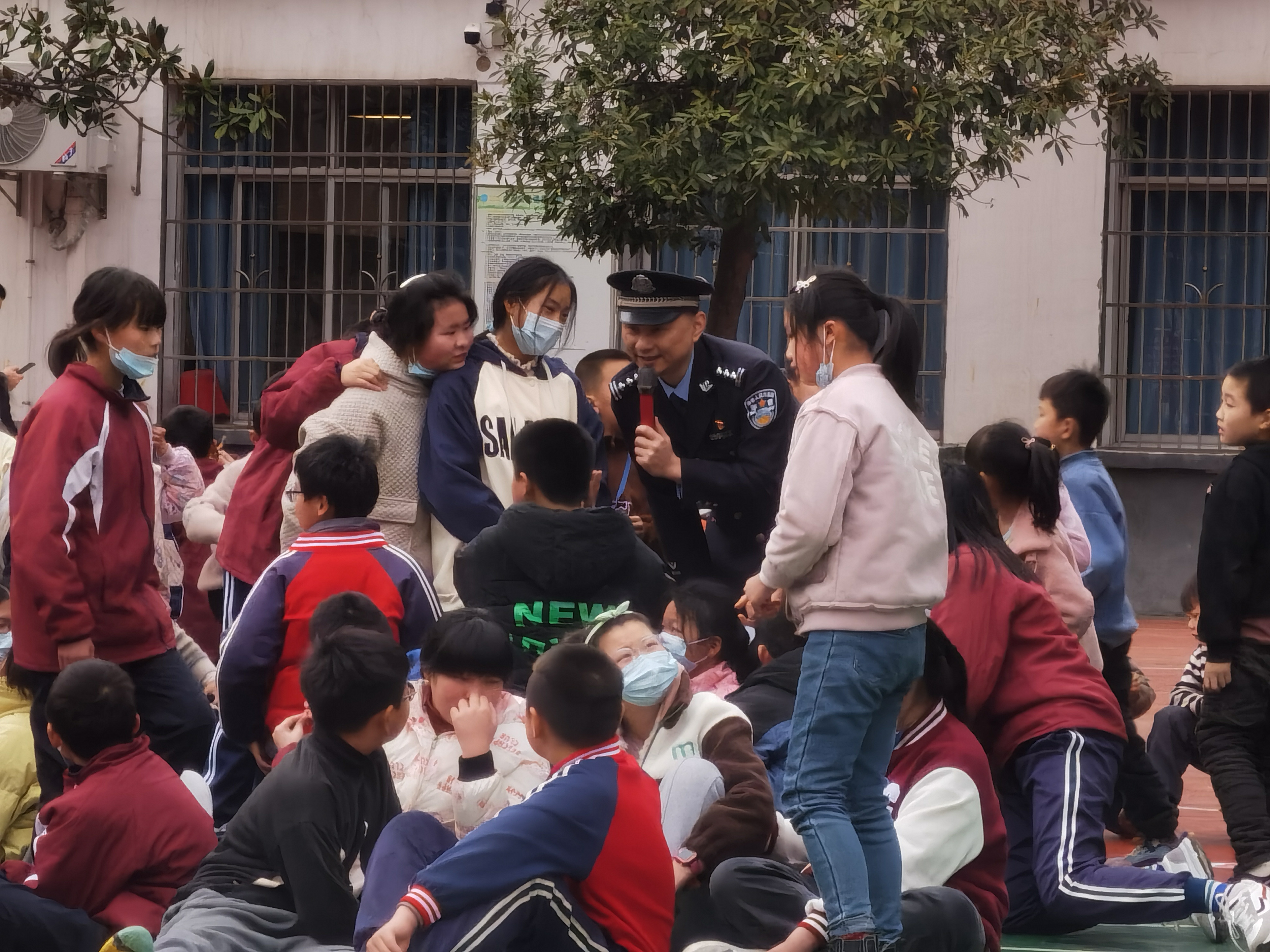 图片2  第二段后.jpg