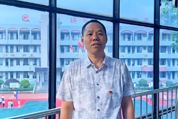 【沅陵站】杨永祥（鹤鸣山小学校长）：愿你们勇往无前，无所畏惧，书写属于自己的精彩篇章（小记者 谭谭 指导教师 张婧 李志鹏）
